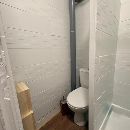 1er Etage,f1 Ventile, Wifi, Centre D'angers Avec Vayny
