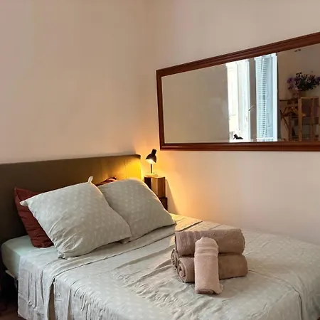 1er Etage,f1 Ventile, Wifi, Centre D'angers Avec Vayny